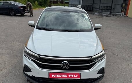 Volkswagen Polo VI (EU Market), 2021 год, 1 200 000 рублей, 1 фотография