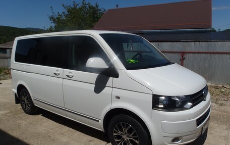 Volkswagen Multivan T5, 2010 год, 2 200 000 рублей, 1 фотография
