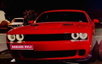 Dodge Challenger III рестайлинг 2, 2017 год, 3 350 000 рублей, 1 фотография