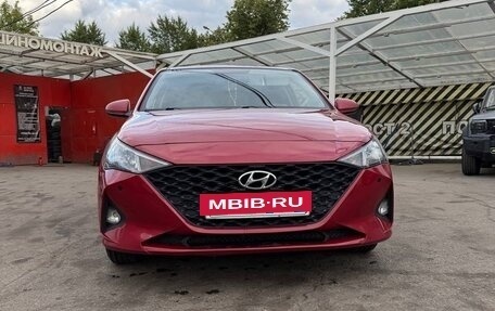 Hyundai Solaris II рестайлинг, 2021 год, 1 400 000 рублей, 7 фотография