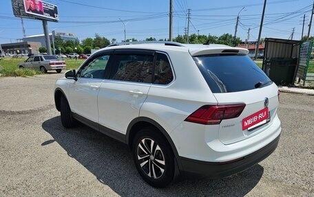 Volkswagen Tiguan II, 2019 год, 2 140 000 рублей, 12 фотография