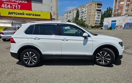 Volkswagen Tiguan II, 2019 год, 2 140 000 рублей, 15 фотография