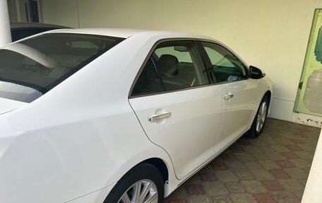 Toyota Camry, 2013 год, 2 200 000 рублей, 4 фотография