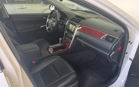 Toyota Camry, 2013 год, 2 200 000 рублей, 8 фотография