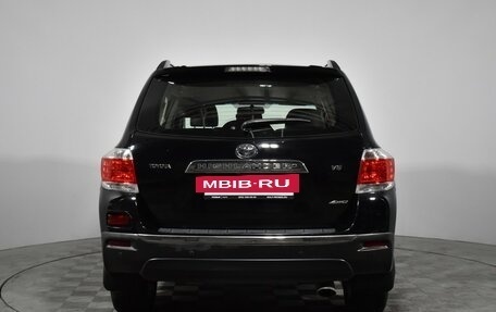 Toyota Highlander III, 2013 год, 2 049 000 рублей, 6 фотография
