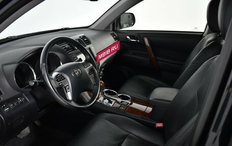 Toyota Highlander III, 2013 год, 2 049 000 рублей, 9 фотография