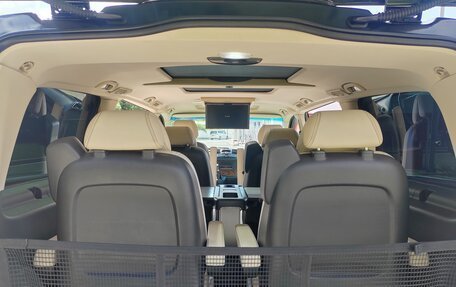 Mercedes-Benz Viano, 2011 год, 3 000 000 рублей, 3 фотография