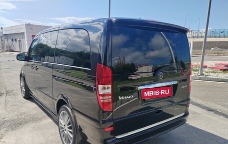 Mercedes-Benz Viano, 2011 год, 3 000 000 рублей, 7 фотография