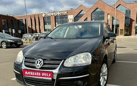 Volkswagen Jetta VI, 2008 год, 630 000 рублей, 2 фотография