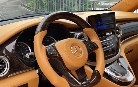 Mercedes-Benz Vito, 2022 год, 3 780 000 рублей, 5 фотография