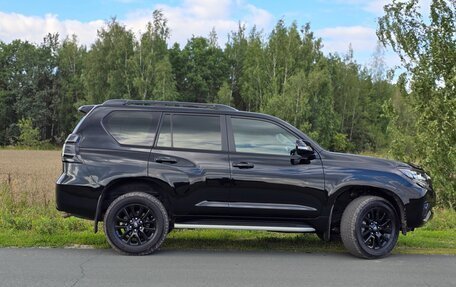 Toyota Land Cruiser Prado 150 рестайлинг 2, 2021 год, 6 690 000 рублей, 3 фотография