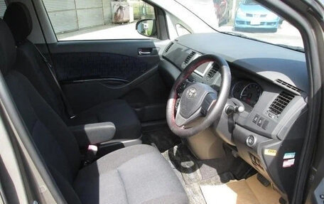 Toyota ISis I, 2012 год, 1 130 000 рублей, 9 фотография