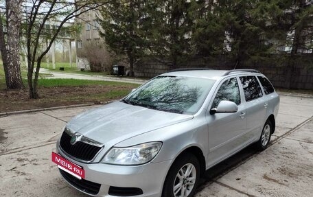 Skoda Octavia, 2011 год, 850 000 рублей, 2 фотография