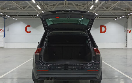 Volkswagen Tiguan II, 2018 год, 2 249 000 рублей, 12 фотография