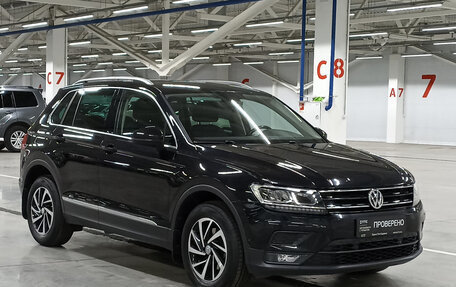 Volkswagen Tiguan II, 2018 год, 2 249 000 рублей, 3 фотография