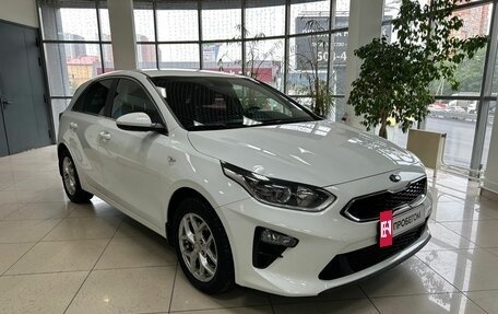 KIA cee'd III, 2018 год, 1 749 000 рублей, 3 фотография