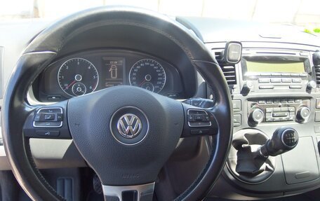 Volkswagen Multivan T5, 2010 год, 2 200 000 рублей, 12 фотография