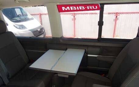 Volkswagen Multivan T5, 2010 год, 2 200 000 рублей, 16 фотография