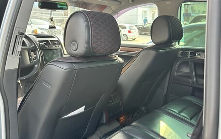 Volkswagen Touareg III, 2005 год, 1 499 000 рублей, 2 фотография