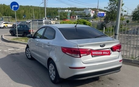 KIA Rio III рестайлинг, 2016 год, 1 050 000 рублей, 3 фотография