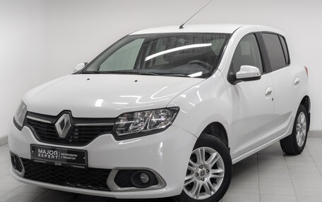 Renault Sandero II рестайлинг, 2017 год, 900 000 рублей, 1 фотография