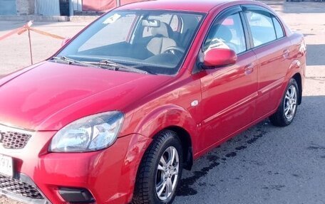 KIA Rio II, 2011 год, 620 000 рублей, 1 фотография