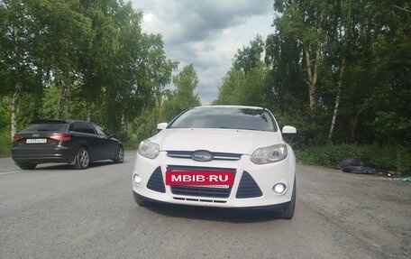 Ford Focus III, 2011 год, 810 000 рублей, 2 фотография