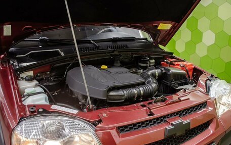 Chevrolet Niva I рестайлинг, 2012 год, 500 000 рублей, 21 фотография