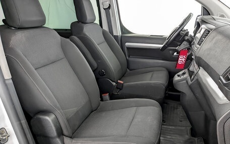 Peugeot Traveller I, 2021 год, 2 545 000 рублей, 24 фотография