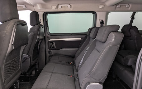 Peugeot Traveller I, 2021 год, 2 545 000 рублей, 16 фотография
