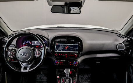KIA Soul III, 2019 год, 1 990 000 рублей, 14 фотография
