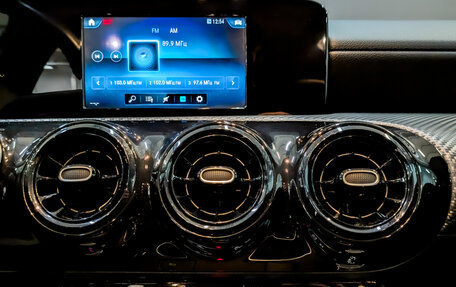 Mercedes-Benz A-Класс, 2019 год, 2 420 000 рублей, 15 фотография