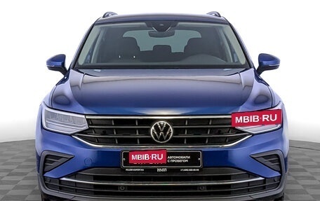 Volkswagen Tiguan II, 2021 год, 3 100 000 рублей, 2 фотография