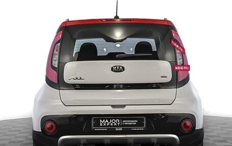 KIA Soul II рестайлинг, 2017 год, 1 450 000 рублей, 6 фотография