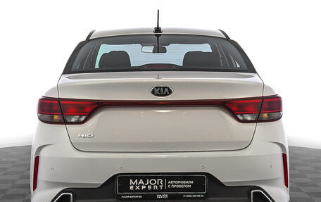 KIA Rio IV, 2021 год, 1 635 000 рублей, 6 фотография