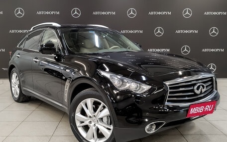 Infiniti QX70, 2016 год, 2 850 000 рублей, 3 фотография