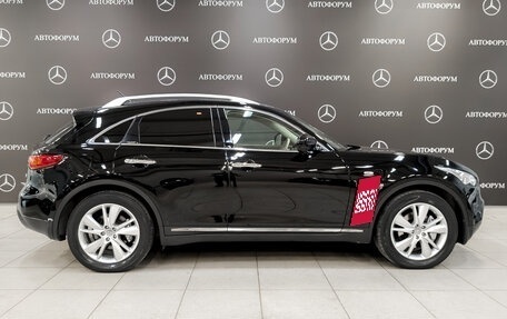 Infiniti QX70, 2016 год, 2 850 000 рублей, 4 фотография