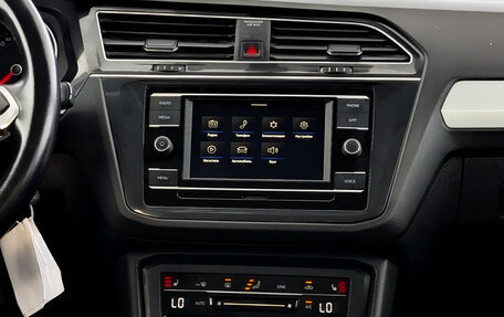 Volkswagen Tiguan II, 2021 год, 1 600 000 рублей, 15 фотография