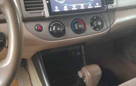 Toyota Camry V40, 2001 год, 680 000 рублей, 3 фотография