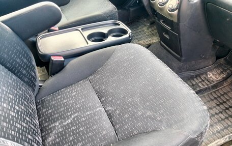 Honda CR-V II рестайлинг, 2006 год, 950 000 рублей, 27 фотография