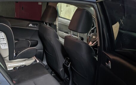 KIA Sportage IV рестайлинг, 2021 год, 2 600 000 рублей, 7 фотография