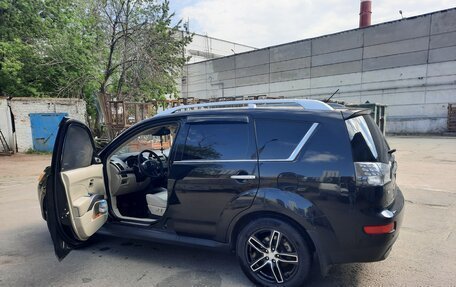 Mitsubishi Outlander III рестайлинг 3, 2008 год, 850 000 рублей, 4 фотография