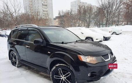 Mitsubishi Outlander III рестайлинг 3, 2008 год, 850 000 рублей, 9 фотография