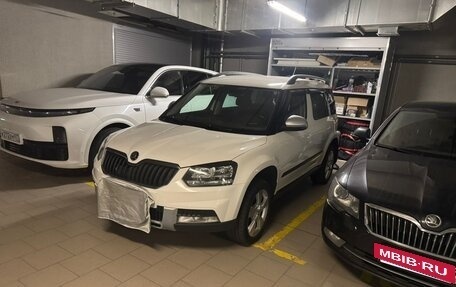 Skoda Yeti I рестайлинг, 2015 год, 1 199 999 рублей, 13 фотография