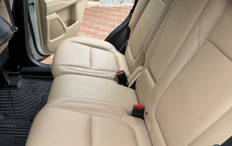 Mitsubishi Outlander III рестайлинг 3, 2020 год, 2 700 000 рублей, 3 фотография