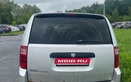 Dodge Caravan V, 2007 год, 870 000 рублей, 5 фотография