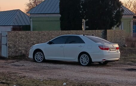 Toyota Camry, 2015 год, 1 850 000 рублей, 9 фотография