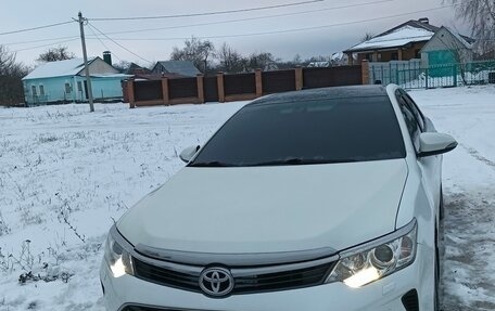Toyota Camry, 2015 год, 1 850 000 рублей, 15 фотография