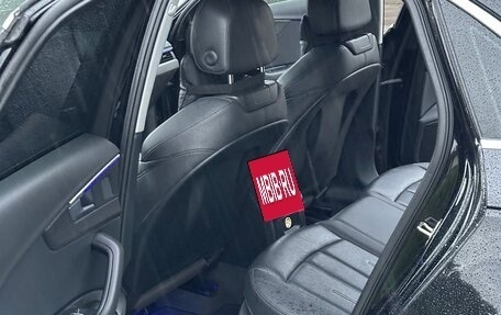 Audi A4, 2015 год, 2 000 000 рублей, 13 фотография