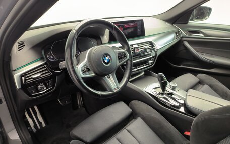 BMW 5 серия, 2020 год, 4 849 700 рублей, 17 фотография